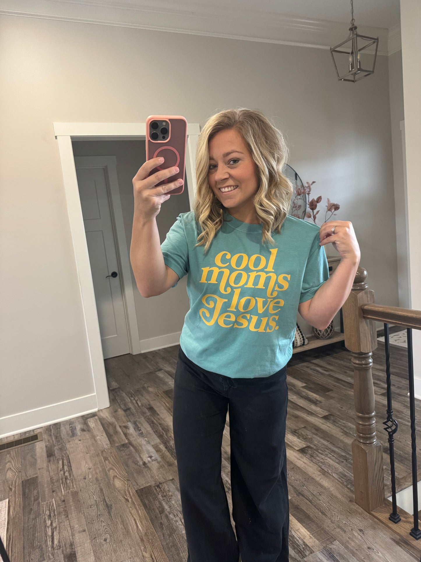 Cool Moms Love Jesus Tee (Seafoam)